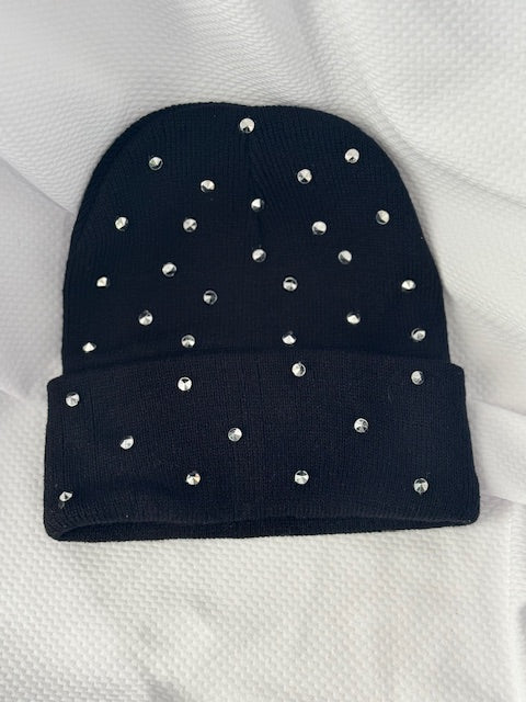 STUDDED EDGE BEANIE - BLACK
